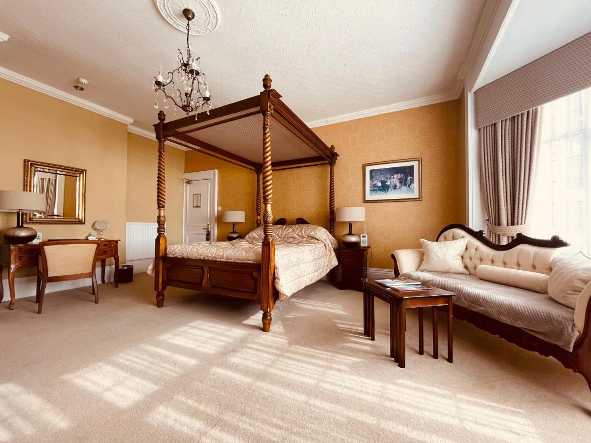 Nuthurst Grange Country House Hotel & Restaurant Солігалл Екстер'єр фото