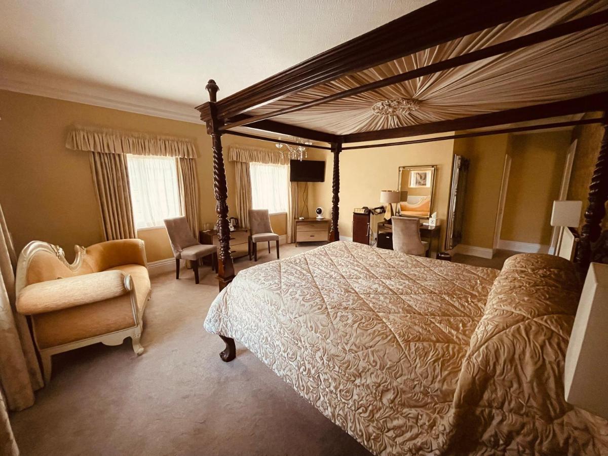 Nuthurst Grange Country House Hotel & Restaurant Солігалл Екстер'єр фото