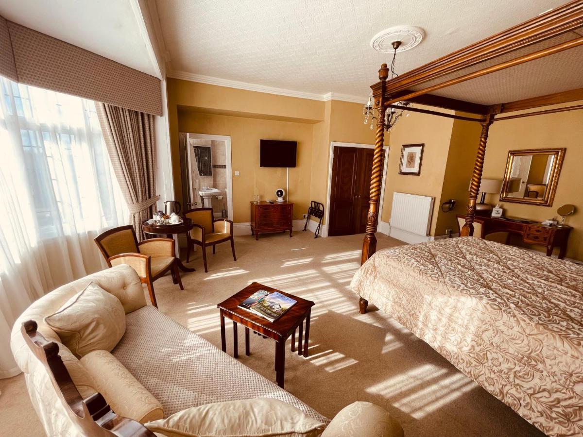 Nuthurst Grange Country House Hotel & Restaurant Солігалл Екстер'єр фото
